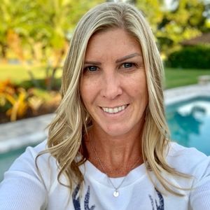 Meet your Posher, Denise